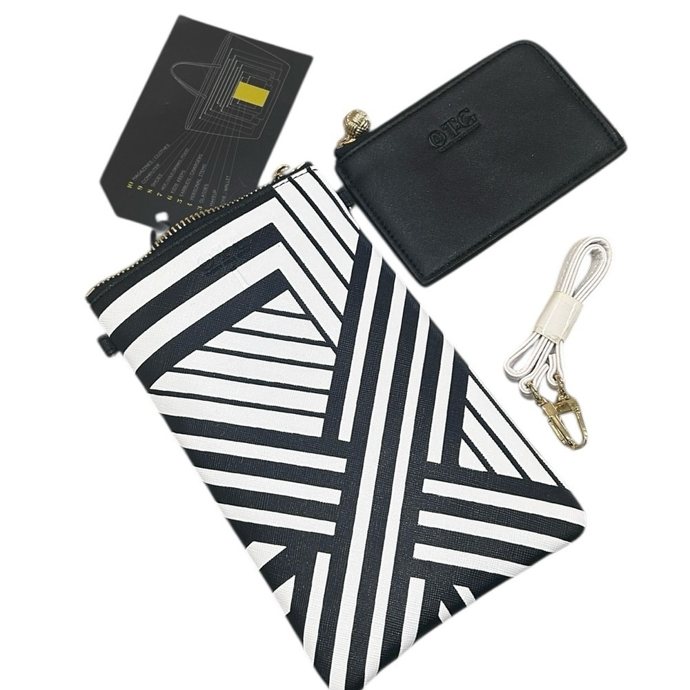 Nwt On the go 247 stripe black/white Crossbody Bag Removable Card Holder set